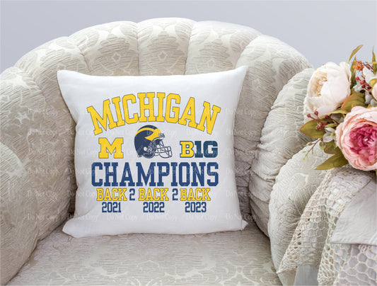 Michigan Wolverines Football 2023 Back to Back champions pillow