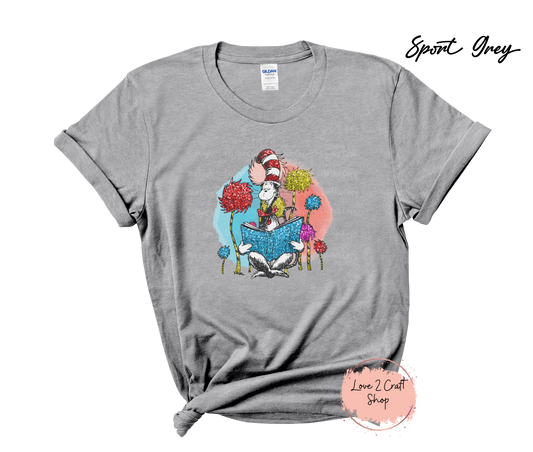 Dr Seuss reading - Cat in the Hat T-Shirt